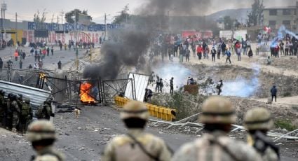 Incendian comisaría y tribunal durante protestas antigubernamentales en Perú; hay 16 heridos