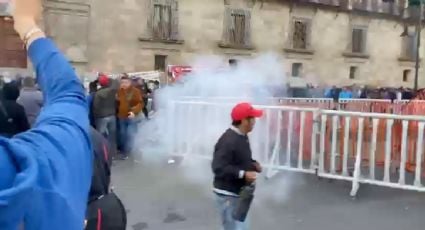 Maestros de la CNTE intentan dar "portazo" en Palacio Nacional; buscan entregar pliego petitorio a AMLO