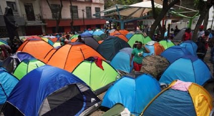 El gobierno federal mueve a migrantes hacia el interior del país para bajar la presión en ambas fronteras