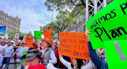 Hostigan y agreden a reporteros en protesta encabezada por Cuitláhuac García frente a la Suprema Corte