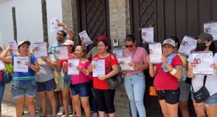 Familiares de una menor de ocho años desaparecida protestan en la casa de la alcaldesa de Acapulco