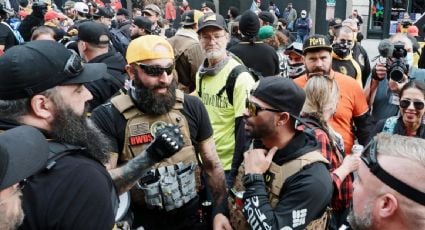 Declaran culpables de conspiración al líder y a tres integrantes de los Proud Boys por el asalto al Capitolio