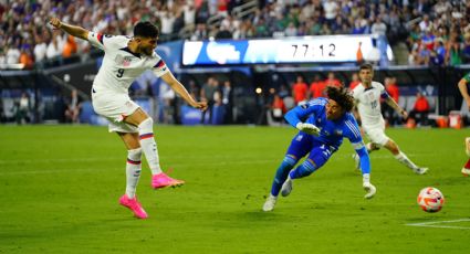 México dio pena en la cancha y en la tribuna: Reapareció el grito homofóbico y se decretó el final del partido