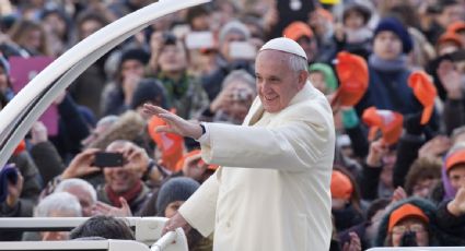 Concluye sin complicaciones la operación de hernia abdominal del papa Francisco