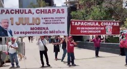 Simpatizantes de AMLO hacen viaje de hasta 20 horas para acudir al mitin del presidente en el Zócalo