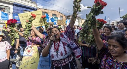 Protestan en Guatemala contra suspensión del partido Semilla de cara a la segunda vuelta de las elecciones presidenciales