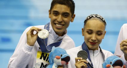 ¡Medalla histórica! México gana plata en dúo mixto libre de Natación Artística con Itzamary González y Diego Villalobos