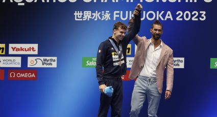 Leon Marchand se luce ante Michael Phelps y rompe su récord mundial en los 400 metros combinados: "Fue emocionante que lo viera"