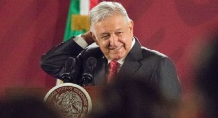 INE ordena a AMLO borrar conferencia matutina en la que mostró encuestas que favorecen a Morena