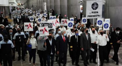 Trabajadores de Mexicana de Aviación acuerdan la venta de la marca al gobierno por 815 mdp