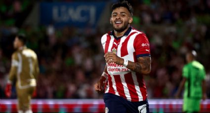 Alexis Vega y 'Chicote' Calderón ofrecen disculpas tras su indisciplina y Chivas los reincorpora al equipo