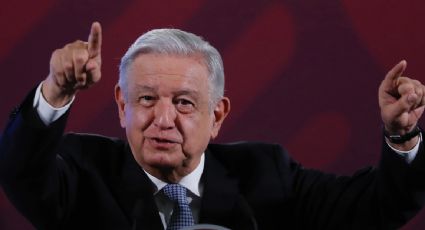 López Obrador celebra que Abbott moviera hacia Texas las boyas colocadas en el río Bravo para frenar a migrantes