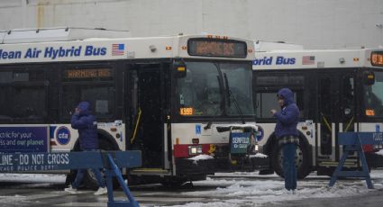 Las bajas temperaturas en Chicago complican el alojamiento de solicitantes de asilo; los albergues están saturados