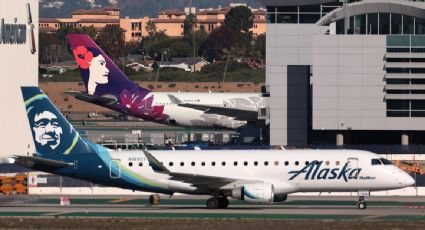 Los Boeing 737 MAX-9 de Alaska Airlines regresan al aire tras el incidente en el que un avión perdió parte del fuselaje al despegar