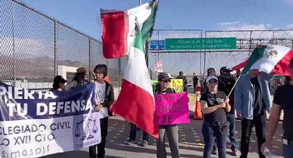 Manifestantes bloquean el puente fronterizo entre Ciudad Juárez y El Paso en rechazo a la reforma judicial