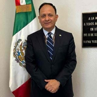 Trabajadoras del consulado en NY piden a Sheinbaum retirar a Jorge Islas tras denuncias de acoso