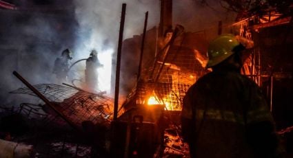 Incendio en mercado central de Acapulco consume 25 locales; la fiscalía ya investiga