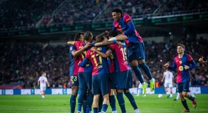 El Barcelona golea al Sevilla y se confirma en el liderato de cara a su visita ante el Real Madrid