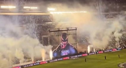 Estructura metálica que molestó a los aficionados del América en el estadio fue para promocionar la película de ‘Venom’