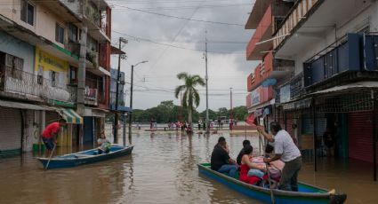 Aumento de ríos en Veracruz inunda Minatitlán y amenaza con dejar bajo el agua a Tlacotalpan