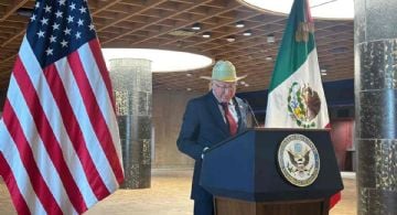 Ken Salazar afirma que EU no realizó operativo para capturar a "El Mayo"