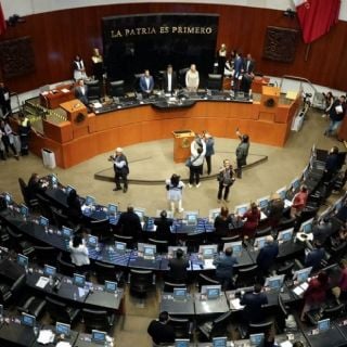 Senado aprueba reforma al artículo 123 para impulsar vivienda social y créditos créditos a jóvenes