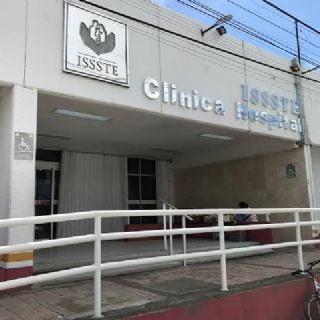 Falla eléctrica en clínica del ISSSTE en Chetumal limita servicios médicos por más de 96 horas