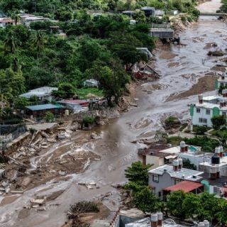 El huracán "John" arrasó con viviendas en Acapulco: familias perdieron todo tras intensas lluvias