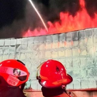 Se incendia tienda de autoservicio en Zapopan; es la segunda en una semana