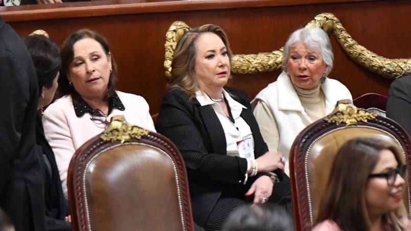 Gobernadora electa de Veracruz Rocío Nahle, ministra Yasmín Esquivel y la ministra en retiro Olga Sánchez Cordero