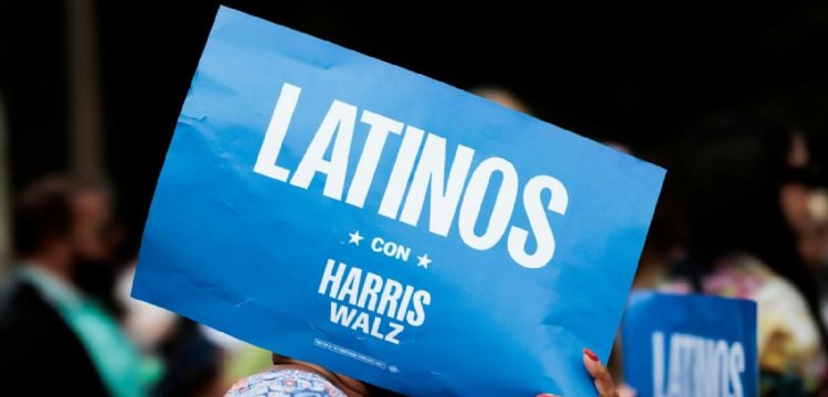 Voto latino en Nevada cobra relevancia ante la apatía de la comunidad por Harris y Trump