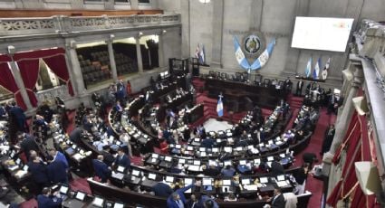 Diputados de Guatemala eligen jueces: incluyen familiares y abogados señalados por corrupción