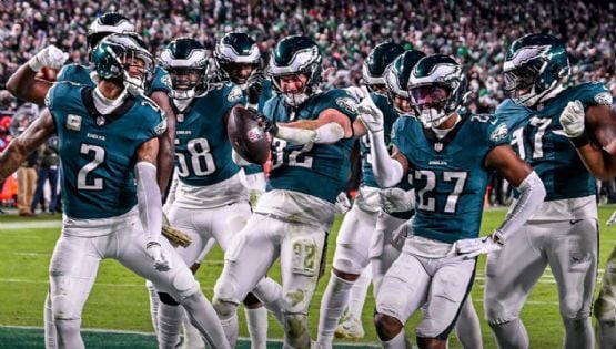 ¡De altos vuelos! Eagles frena a los Commanders y consigue su sexta victoria consecutiva