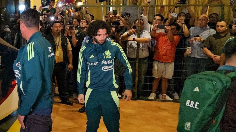 'Chino' Huerta, a la llegada del Tri a Honduras.