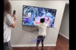 Aficionado destroza su pantalla de TV tras perder apuesta por la derrota de Mike Tyson ante Jake Paul