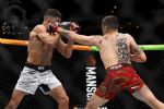 El mexicano Brandon Moreno roza el nocaut y logra espectacular victoria en su regreso a la UFC