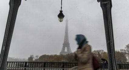 Francia planea que ciudadanos trabajen un día gratis para generar más fondos al Estado