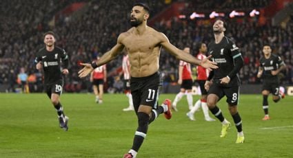 Liverpool escapa en el liderato de la Premier League gracias a un Mohamed Salah brillante