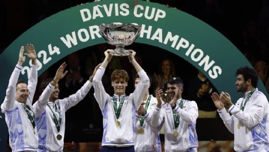 Jannik Sinner comanda a Italia al bicampeonato de la Copa Davis tras imponerse a Países Bajos