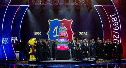 Sin la presencia de Messi, pero con Rafa Márquez, Xavi y otros históricos, el Barcelona celebra su 125 aniversario