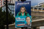Puerto Rico espera resultados históricos en elección gubernamental clave entre González y Dalmau