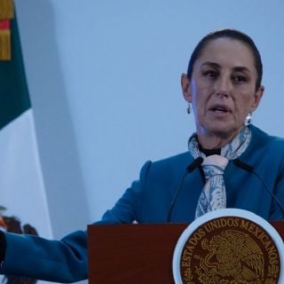 Sheinbaum promete proteger a mexicanos por amenazas de Trump; aún no tiene coordinador de consulados