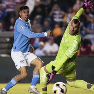 ¡Equipo histórico! Cruz Azul empata ante Tigres e impone récord de puntos en torneos cortos