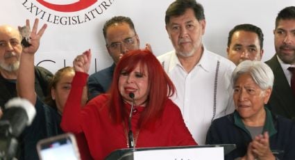 Layda Sansores y morenistas arman mitin en el Senado: arengan a favor de la 4T y contra el "PRIAN"