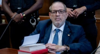 Reingresan a Harvey Weinstein al hospital por "resultado alarmante" en un análisis de sangre