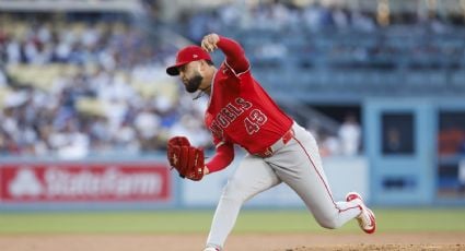 El pitcher mexicano Patrick Sandoval firma por dos temporadas con Medias Rojas de Boston