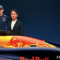 Honda publica mensaje de agradecimiento para Checo Pérez y ‘recorta’ de la foto a Christian Horner, jefe de Red Bull