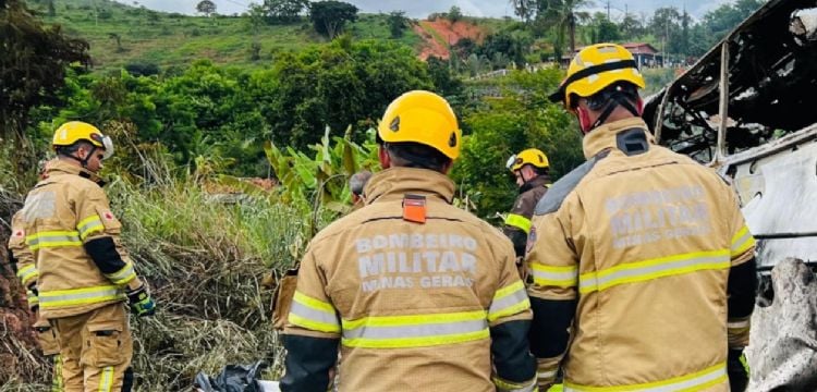 Mueren los 10 integrantes de una familia que viajaban en la avioneta que cayó en Brasil