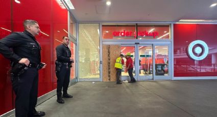 Tiroteo en una plaza comercial en Los Ángeles deja dos guardias heridos