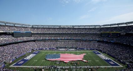 Avioneta sobrevuela el estadio de los Giants con un mensaje para el dueño del equipo: “Basta, por favor, arregle este desastre”